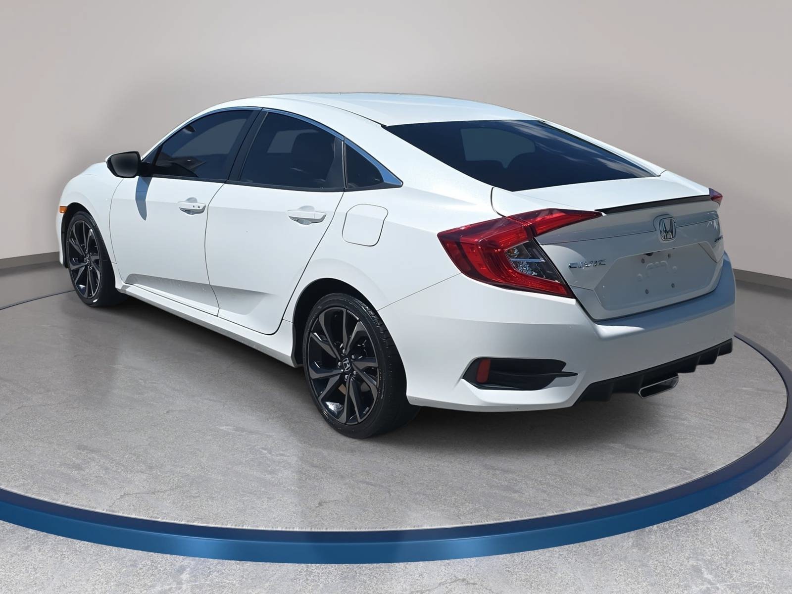 Used 2019 Honda Civic Sport image 7