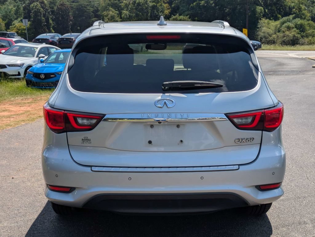 Used 2020 INFINITI QX60 Luxe w/ Essential Package FWD image 5
