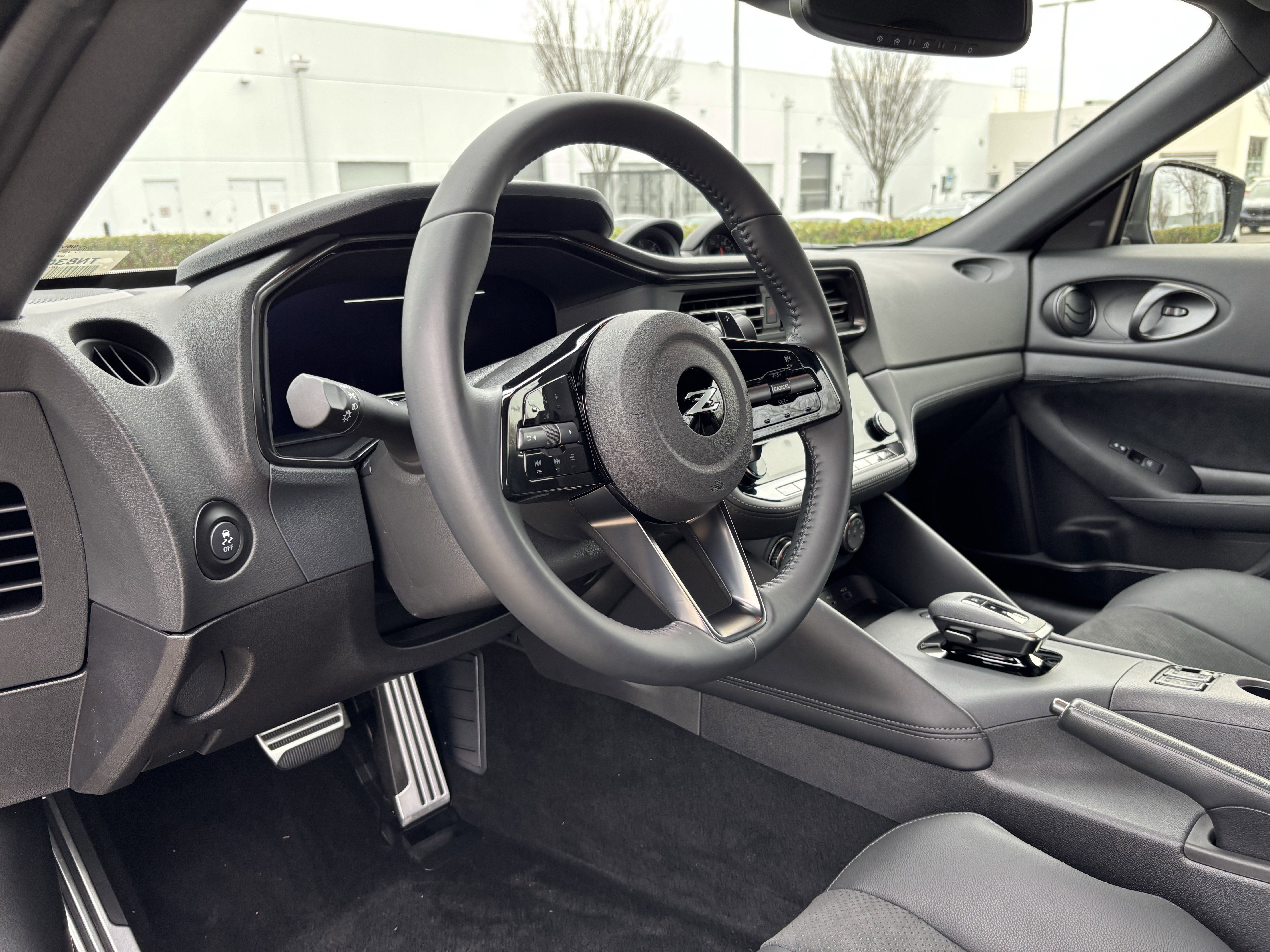 Used 2025 Nissan Z Performance w/ Floor Mat Package image 17