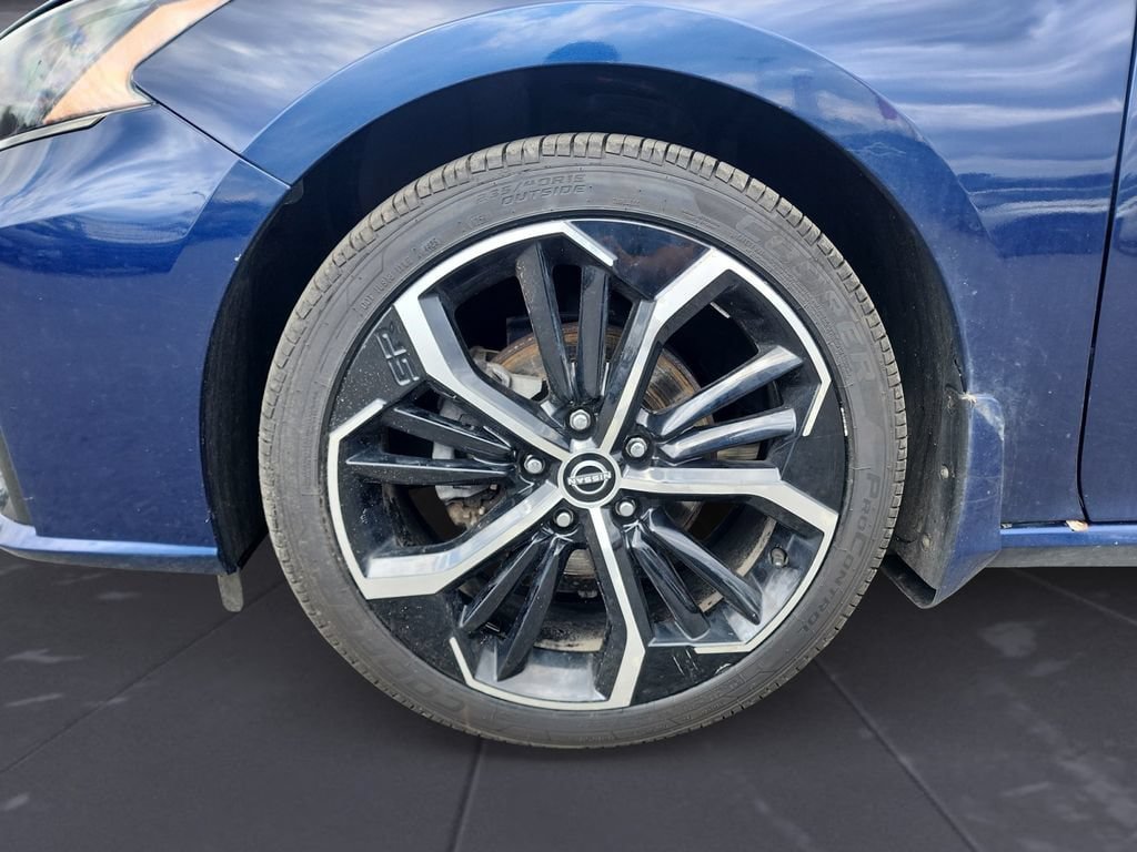 Used 2024 Nissan Altima 2.5 SR AWD/4WD image 15