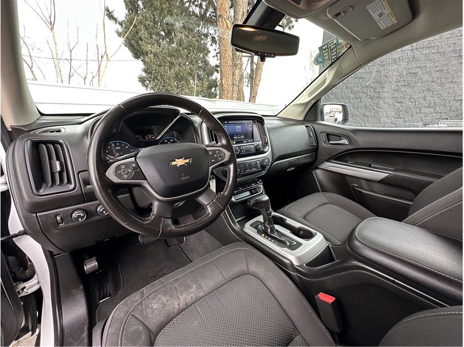 Used 2019 Chevrolet Colorado LT w/ Safety Package image 14