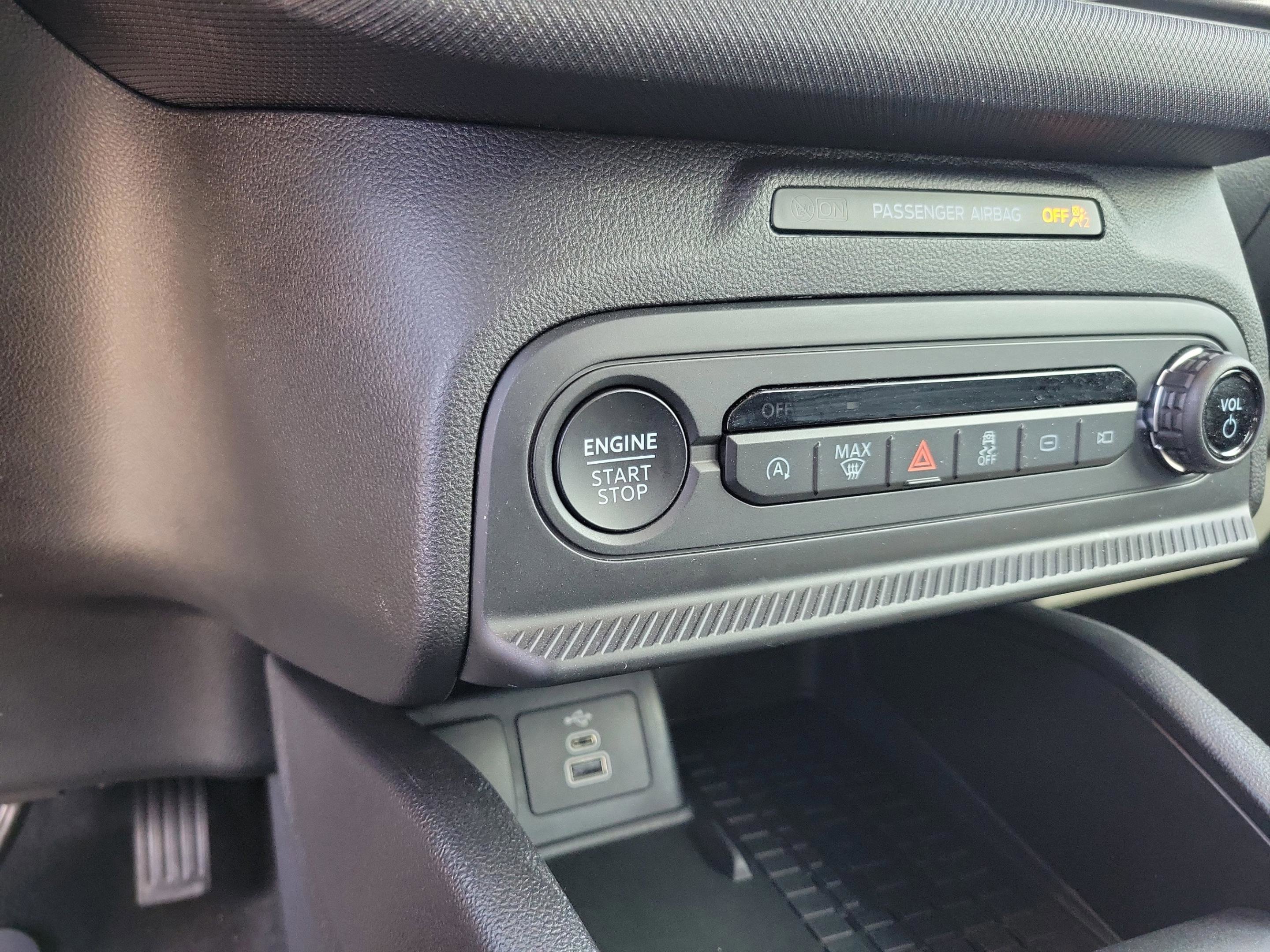 Used 2025 Ford Bronco Sport Big Bend w/ Black Appearance Package image 17