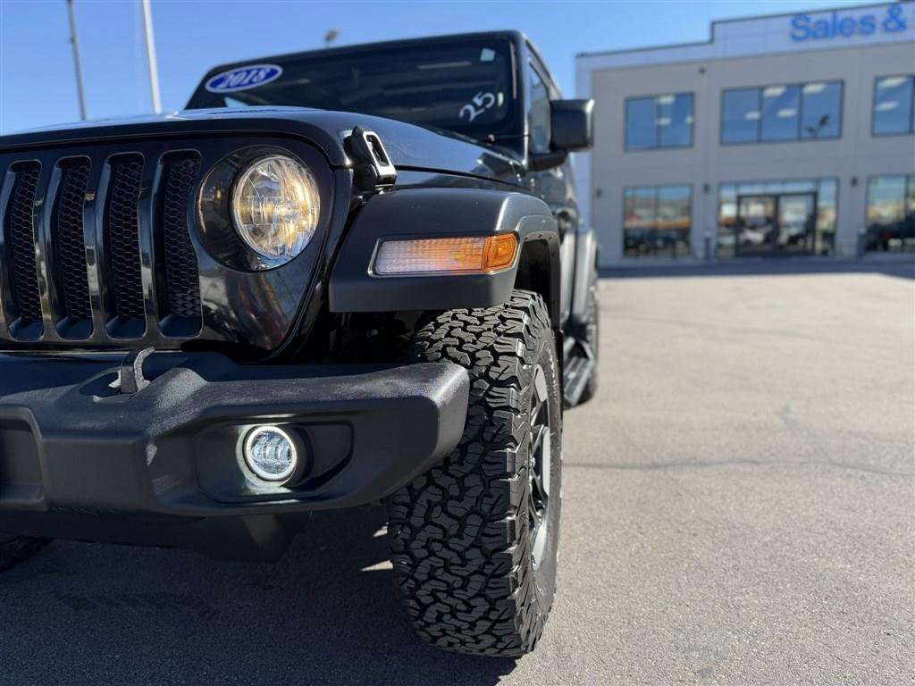 Used 2018 Jeep Wrangler Sport image 10