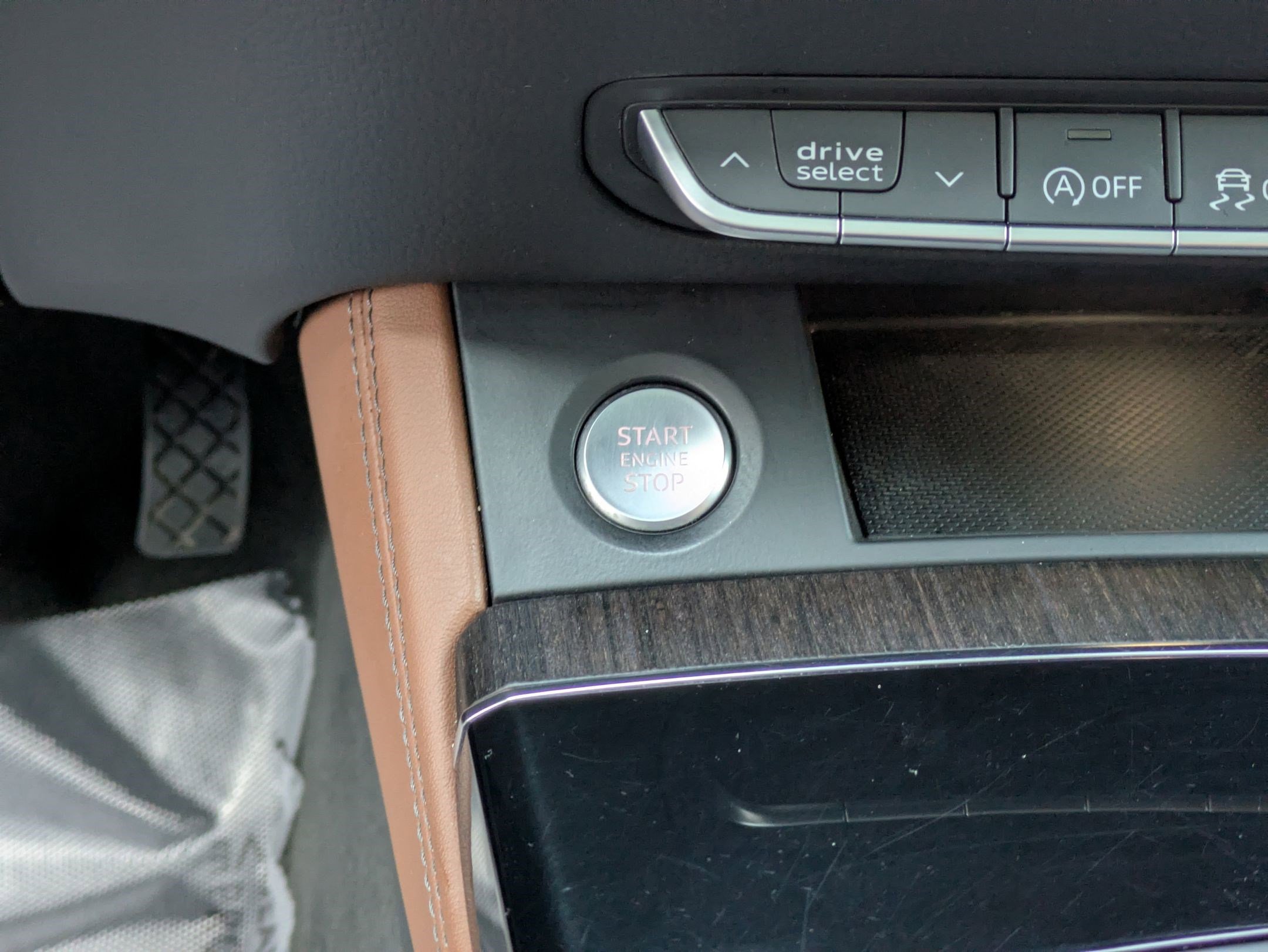 Used 2021 Audi Q5 Prestige w/ Prestige Package image 19