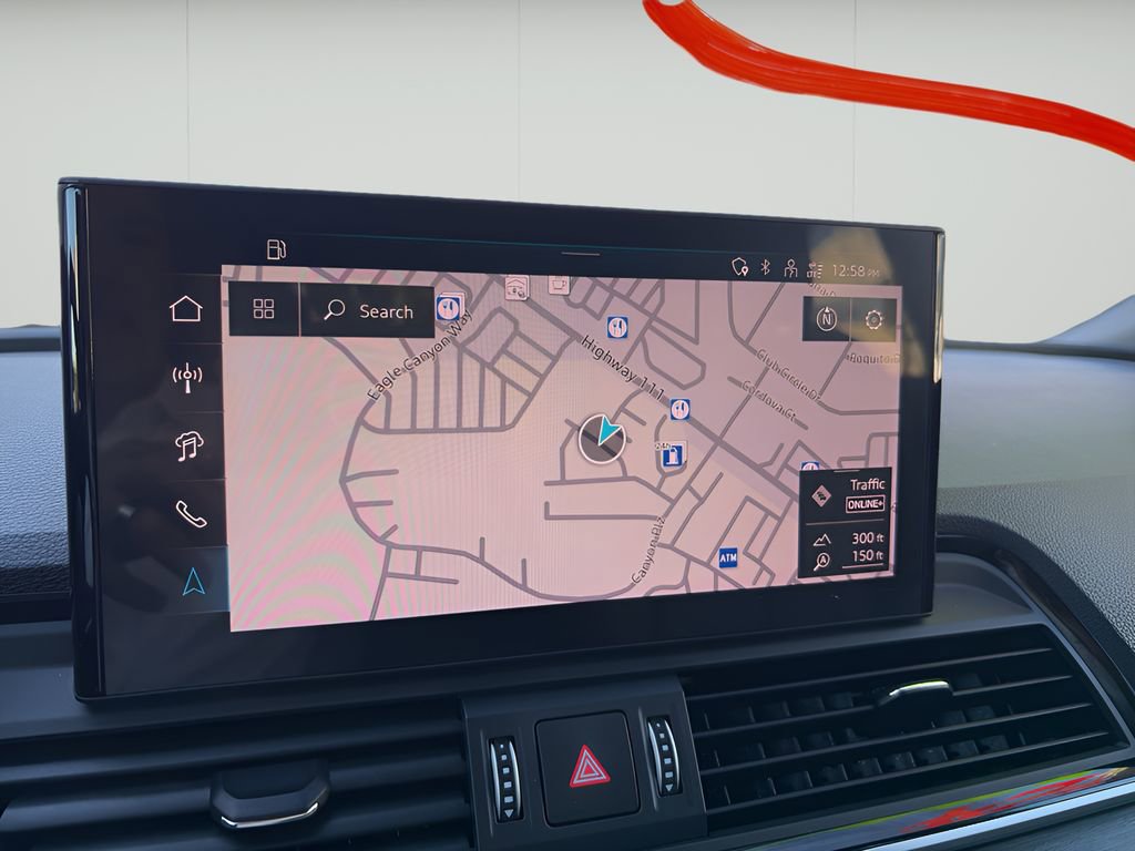 Used 2024 Audi Q5 e Premium Plus w/ Premium Plus Package image 18