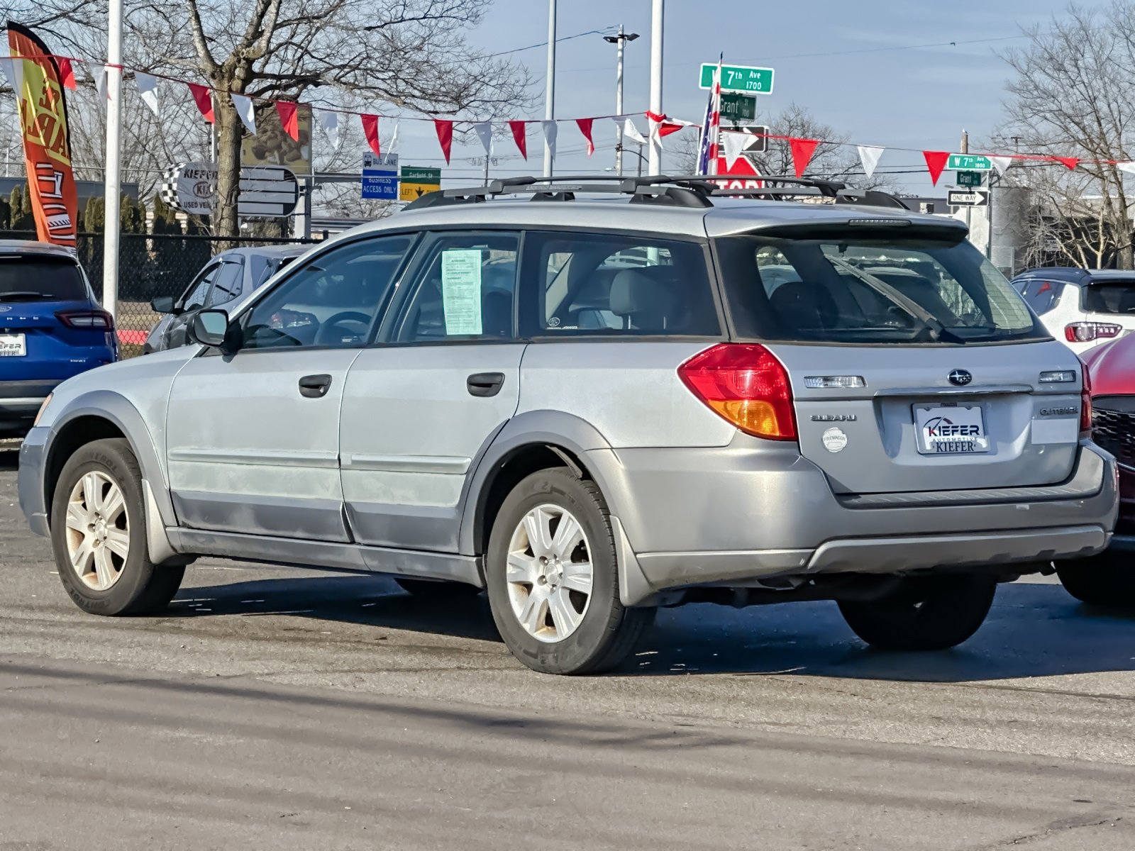 Used 2005 Subaru Outback 2.5i image 6