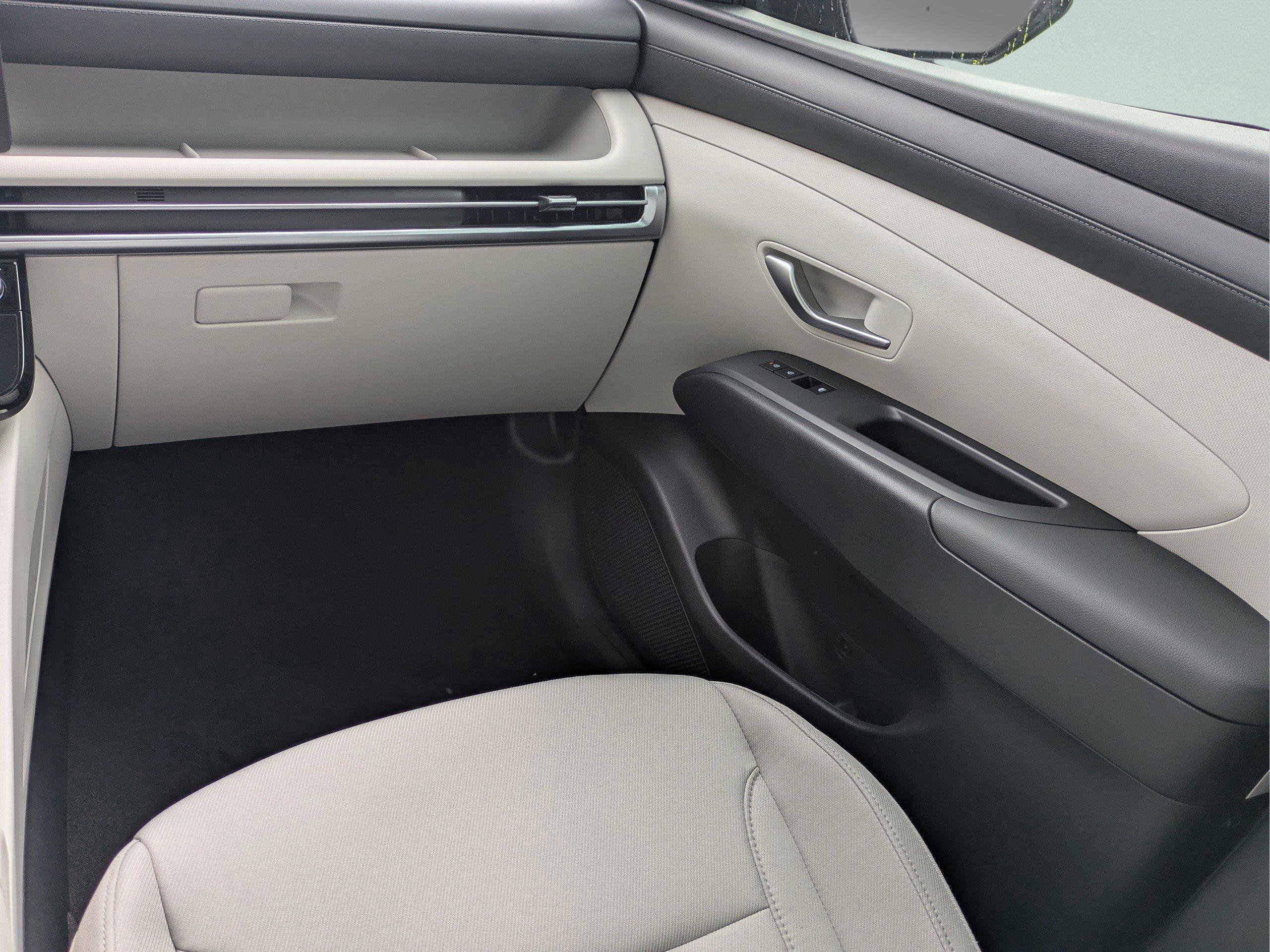 New 2026 Hyundai Tucson SEL FWD image 19