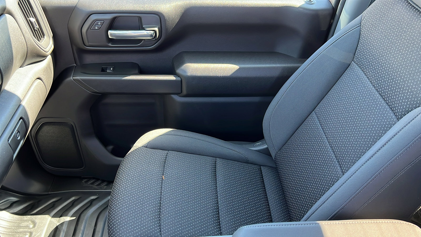 New 2025 Chevrolet Silverado 2500 W/T w/ WT Convenience Package image 15