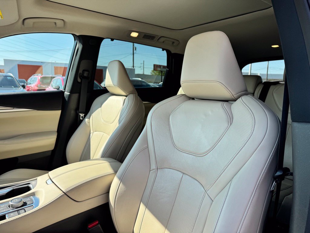 Used 2023 INFINITI QX60 Luxe w/ Cargo Package AWD/4WD image 30
