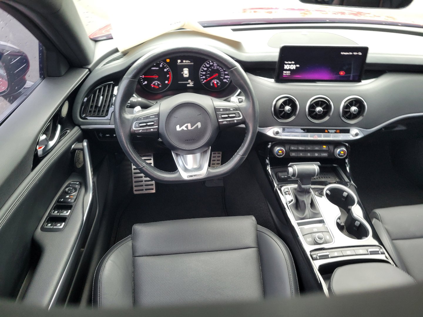 Used 2023 Kia Stinger GT-Line w/ Sun & Sound Package AWD/4WD image 10