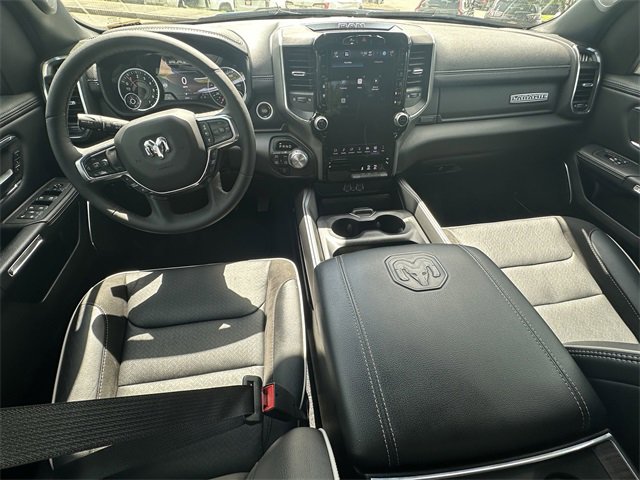 Used 2025 RAM 1500 Laramie image 22