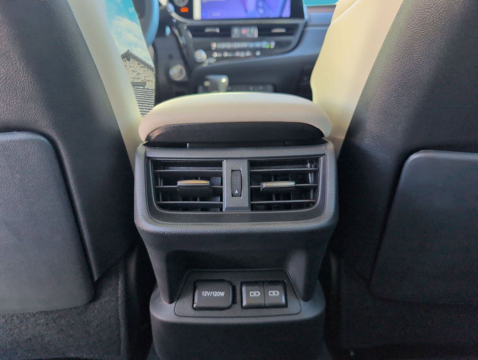 Certified 2025 Lexus ES 300h w/ Premium Package image 17