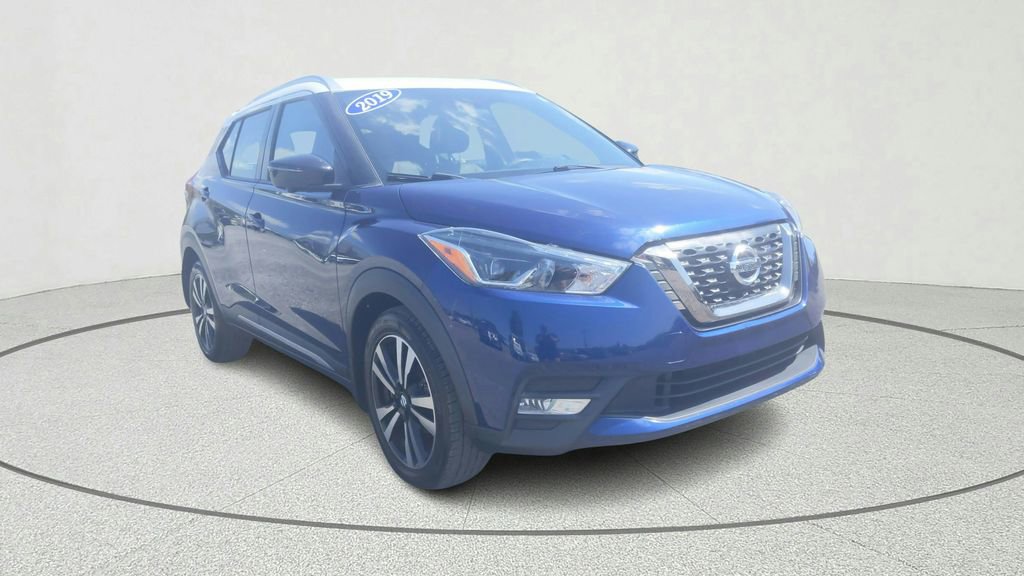 Used 2019 Nissan Kicks SR w/ SR Premium Package FWD image 1
