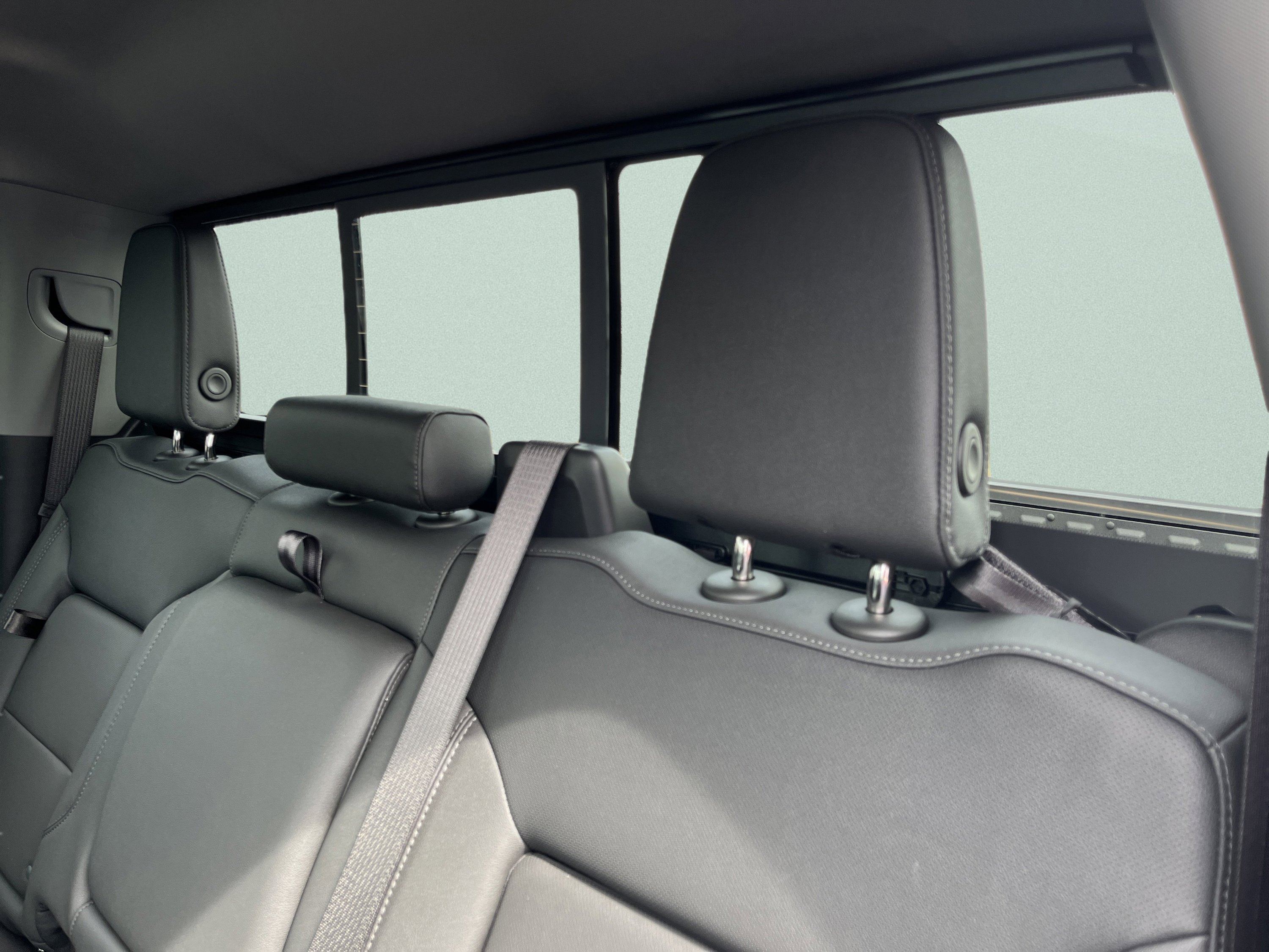 New 2026 GMC Sierra 1500 SLT w/ SLT Premium Package image 24