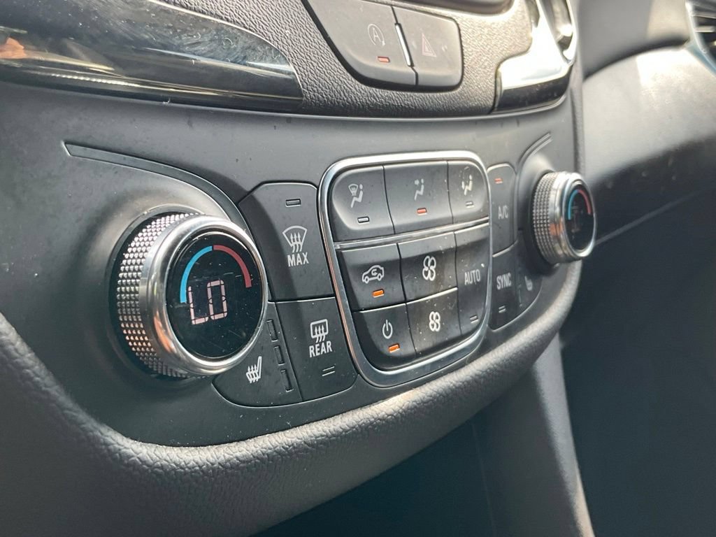 Used 2024 Chevrolet Equinox RS AWD/4WD image 14