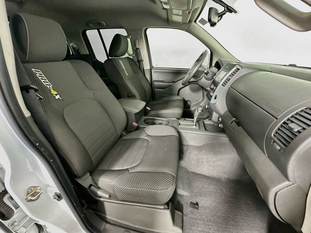 Used 2019 Nissan Frontier PRO-4X AWD/4WD image 27
