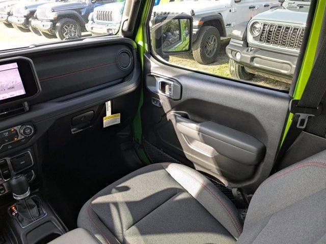 New 2026 Jeep Wrangler Rubicon image 17