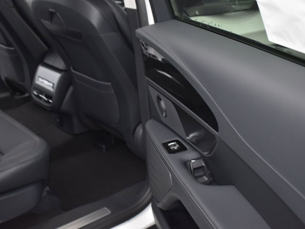 New 2026 Lincoln Nautilus Premier w/ Equipment Group 102A image 15