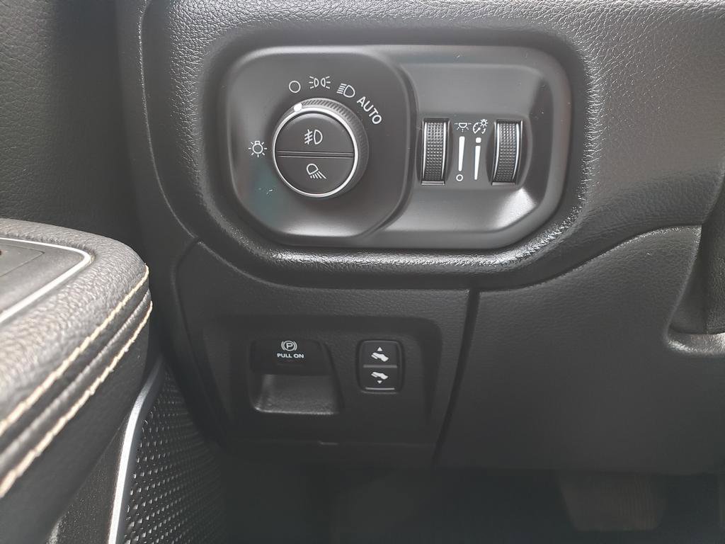 Certified 2020 RAM 1500 Laramie AWD/4WD image 22