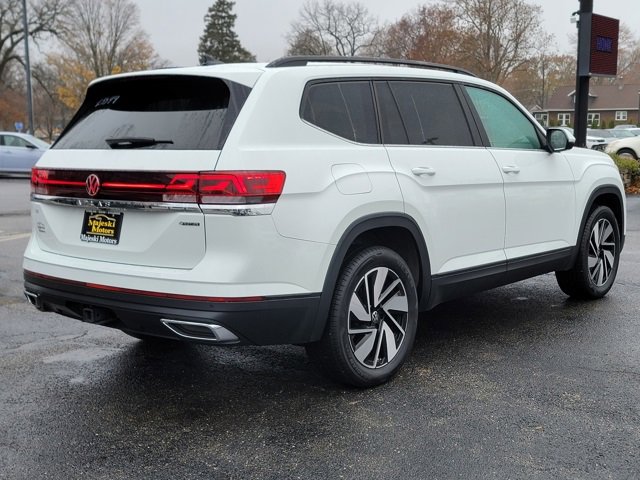 Used 2025 Volkswagen Atlas SE image 7