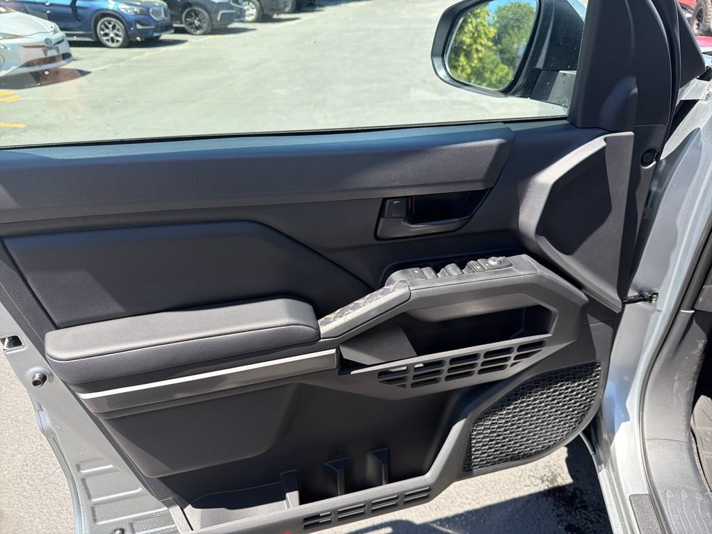 New 2026 Toyota Tacoma SR5 AWD/4WD image 11