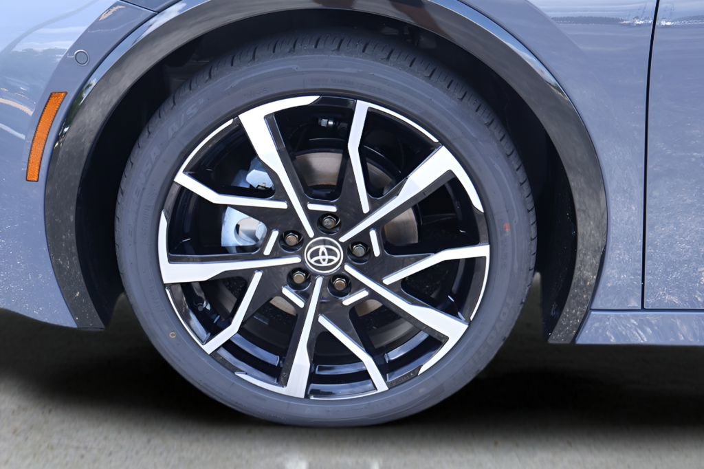 New 2026 Toyota Prius Plug-In Hybrid FWD image 24