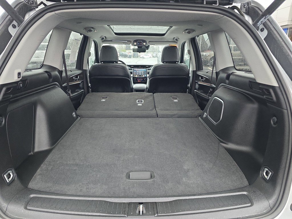 Used 2023 Jeep Grand Cherokee 30th Anniversary image 10