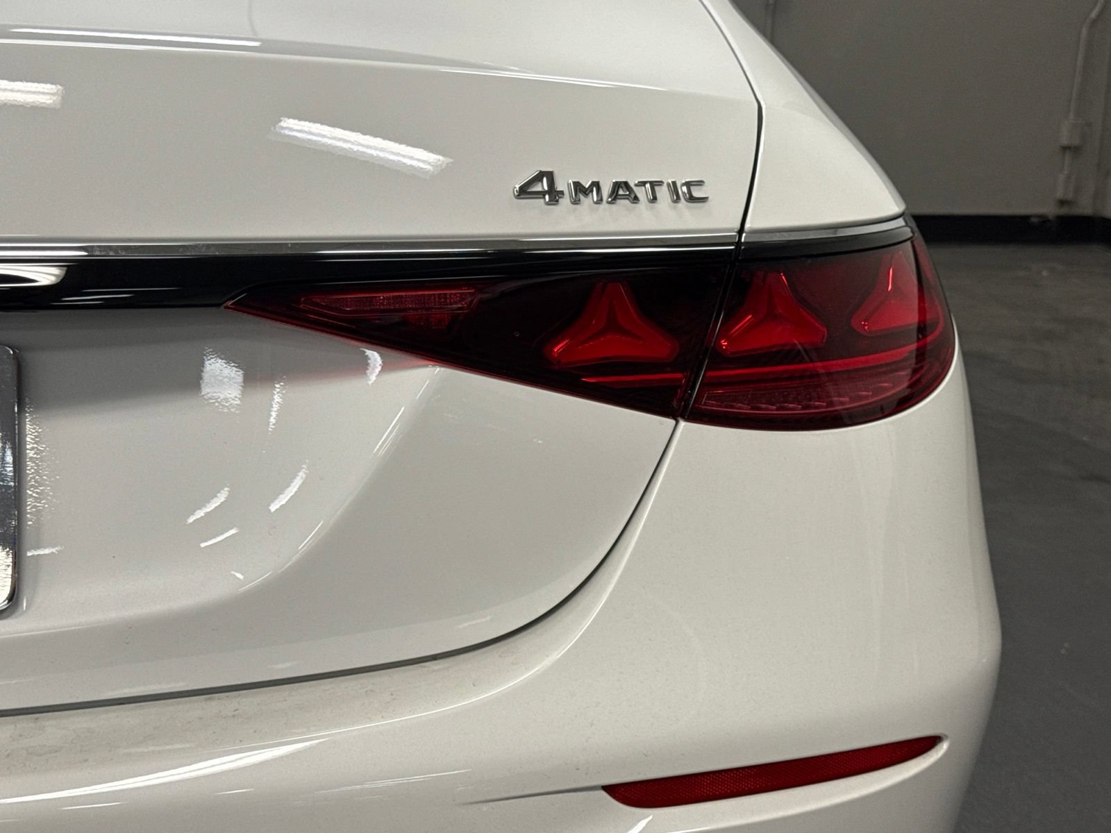 New 2027 Mercedes-Benz S 580 4MATIC Sedan image 12
