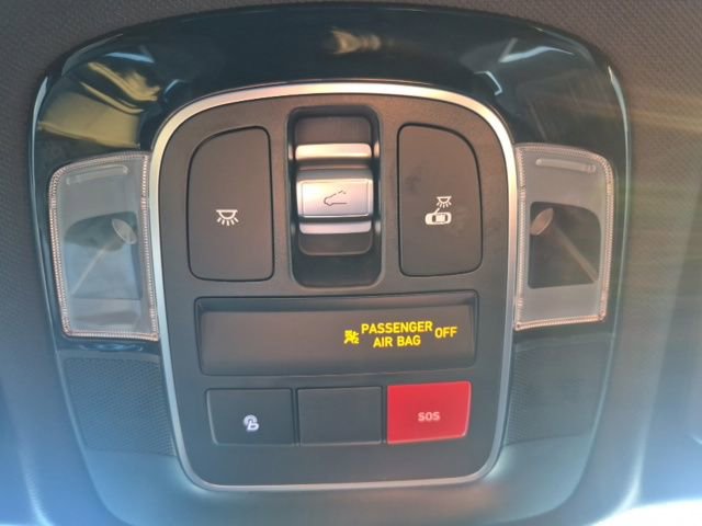 Used 2024 Hyundai Santa Cruz Limited image 25