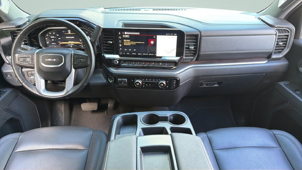 Used 2026 GMC Sierra 1500 SLT RWD image 14