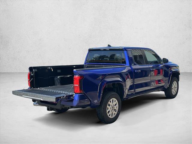 Certified 2025 Toyota Tacoma SR5 AWD/4WD image 9