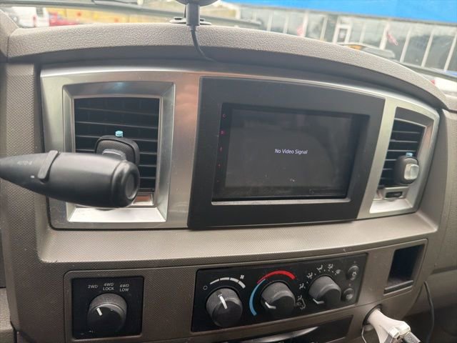 Used 2009 Dodge Ram 3500 Truck SLT image 28