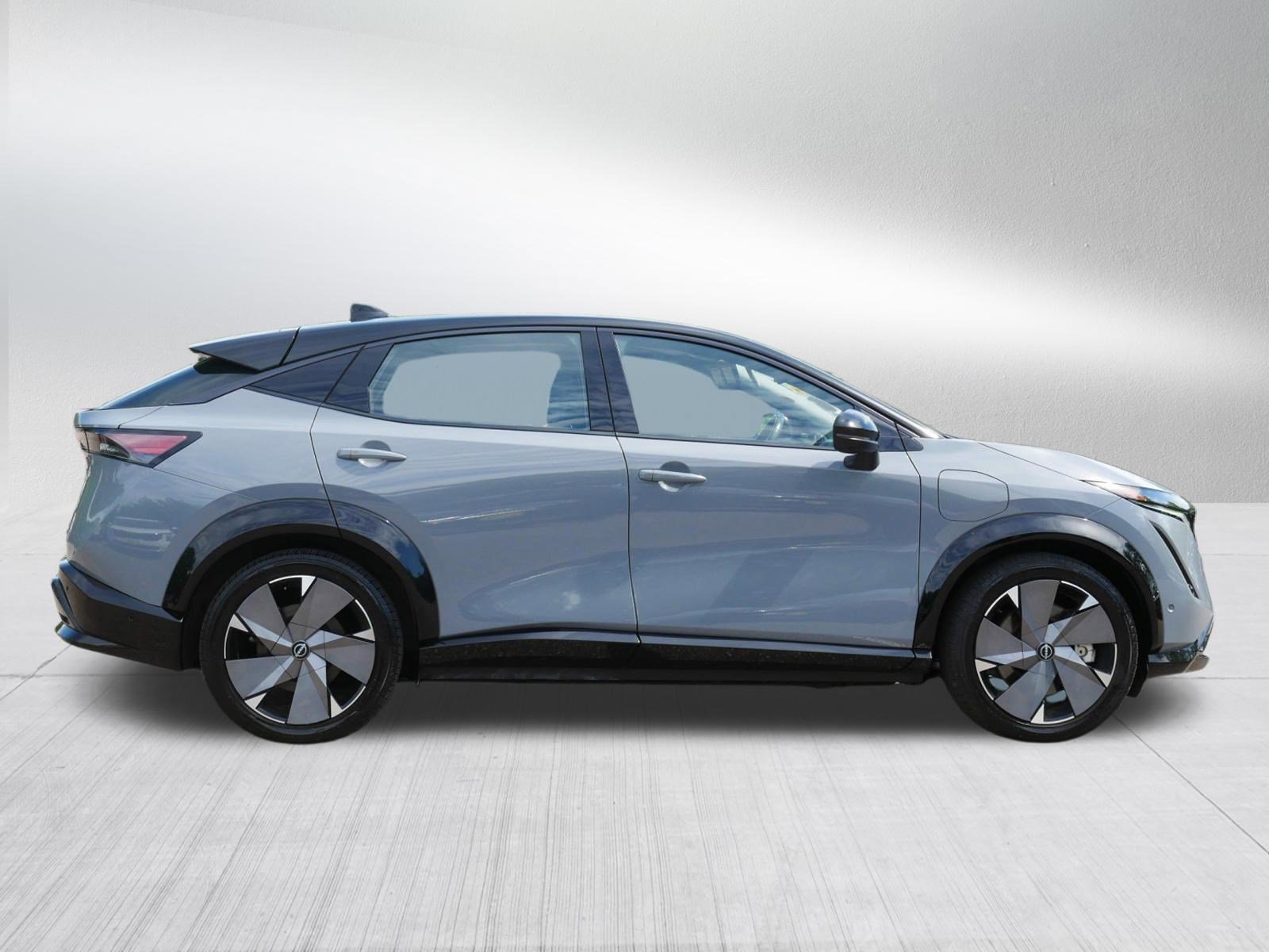 Certified 2024 Nissan Ariya AWD image 8