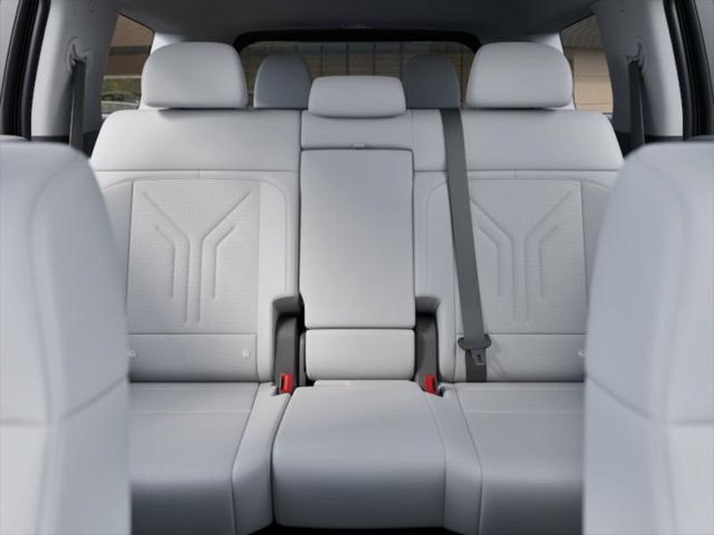New 2027 Hyundai Santa Fe SEL AWD/4WD image 12