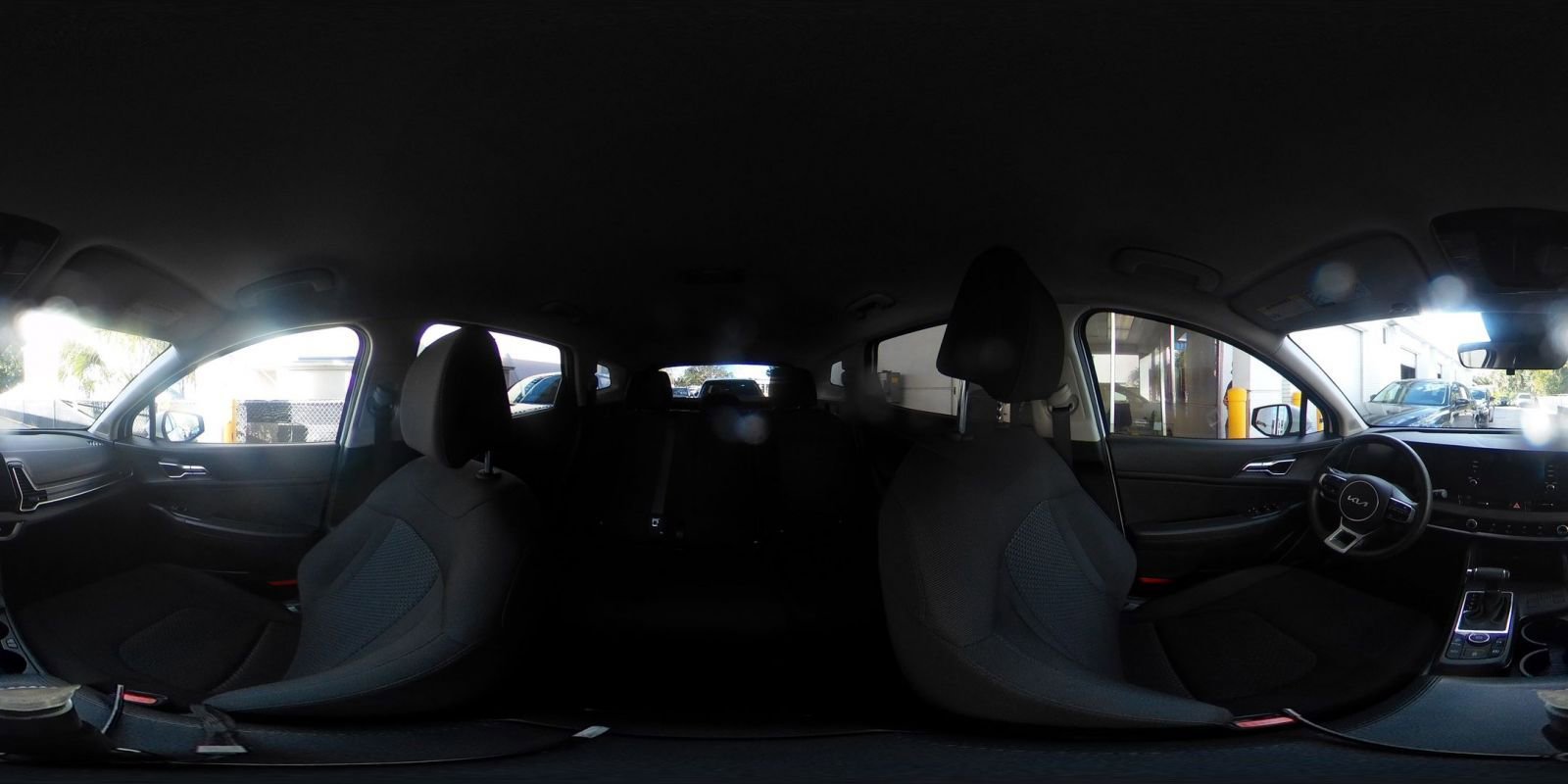 Used 2025 Kia Sportage LX image 42