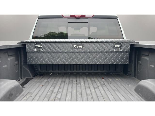Used 2025 Chevrolet Silverado 2500 LTZ w/ LTZ Plus Package AWD/4WD image 35