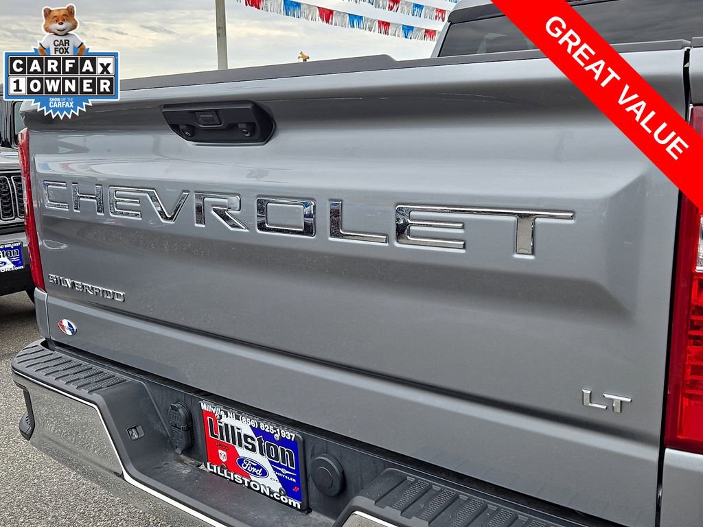 Used 2023 Chevrolet Silverado 1500 LT AWD/4WD image 31