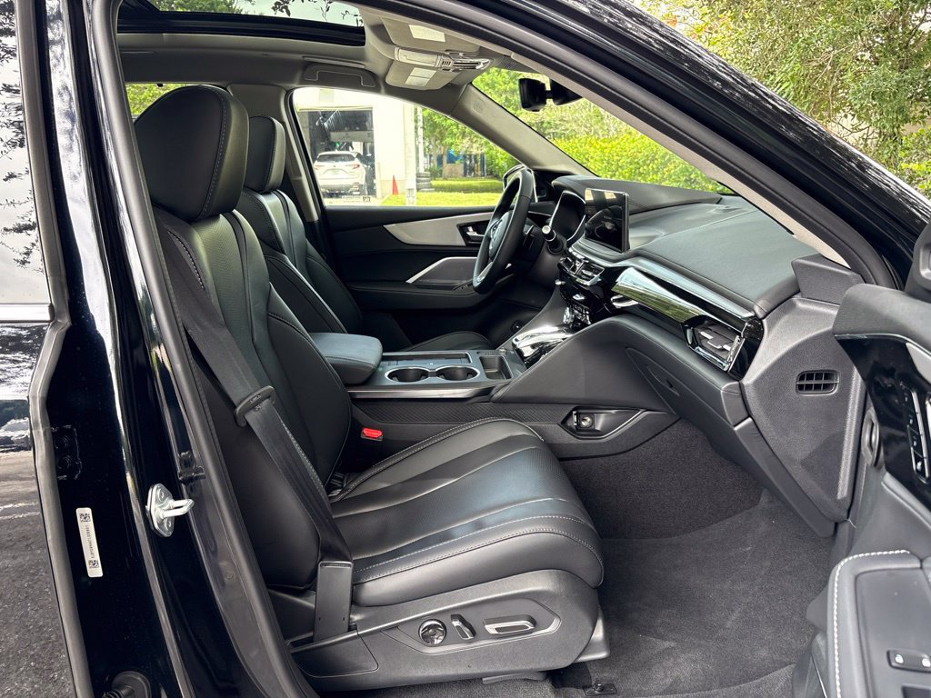 New 2026 Acura MDX w/ Technology Package FWD image 12