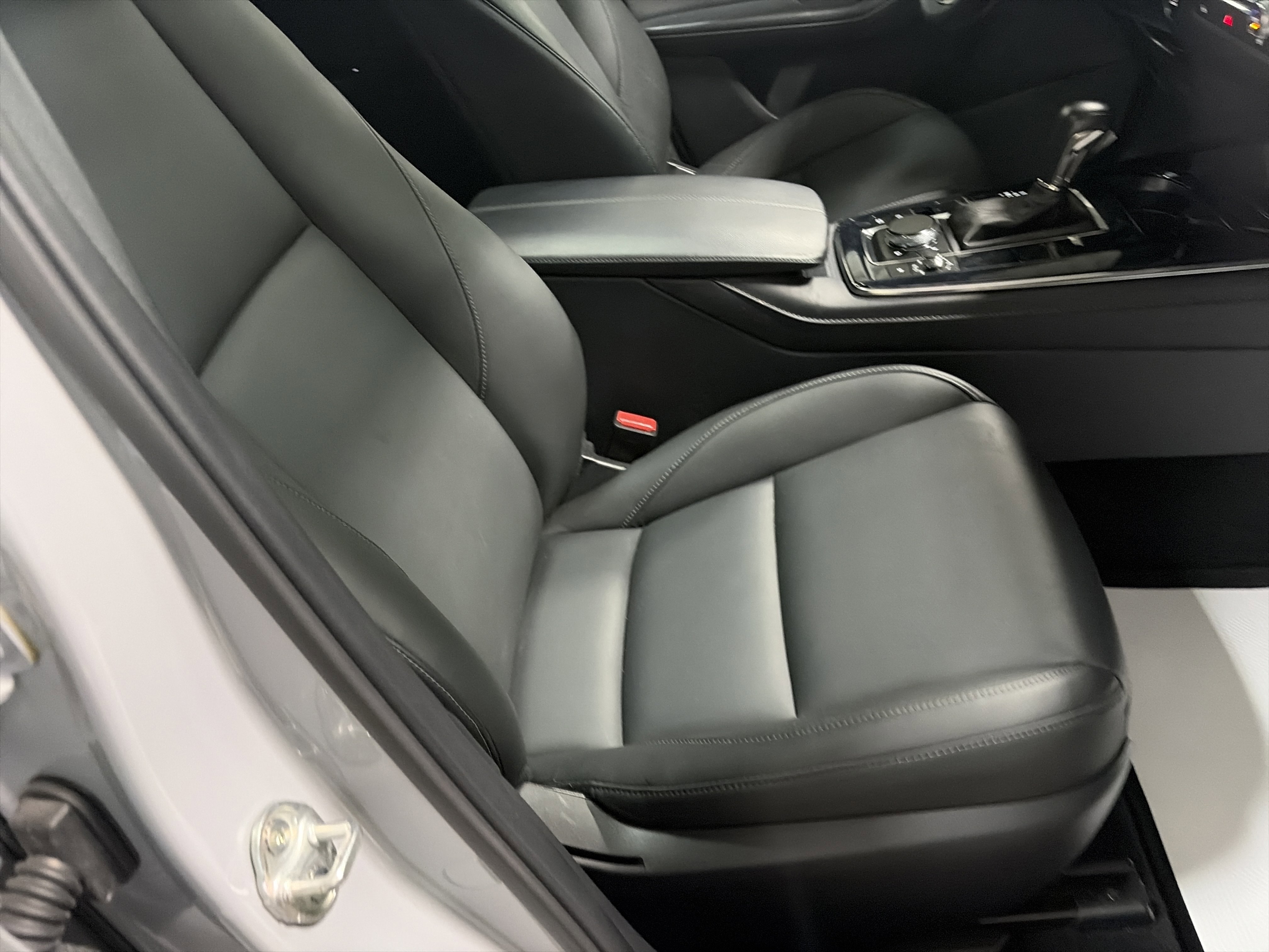 Used 2025 MAZDA CX-30 AWD 2.5 S w/ Preferred Package image 32