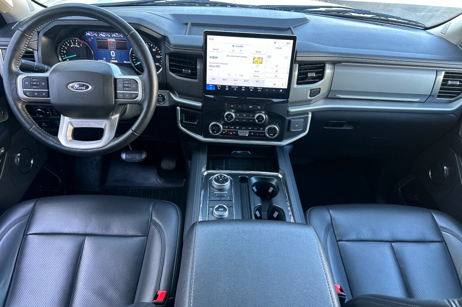 Used 2024 Ford Expedition XLT AWD/4WD image 14