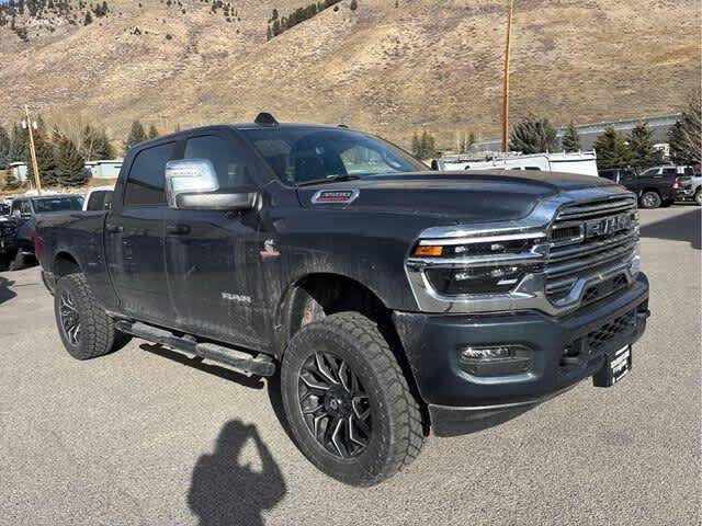 New 2025 RAM 3500 Laramie AWD/4WD image 16
