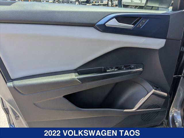Certified 2022 Volkswagen Taos SE FWD image 10