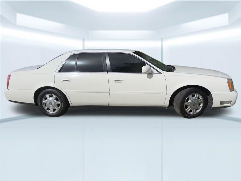 Used 2005 Cadillac De Ville image 11