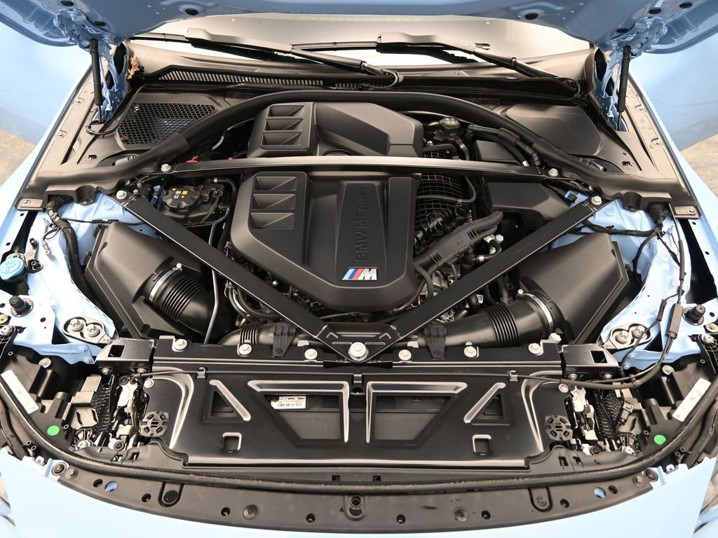 Used 2026 BMW M2 w/ Lighting Package RWD image 27