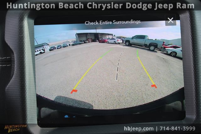 Used 2023 Jeep Wrangler Unlimited Sahara image 29