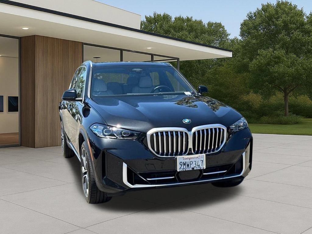 Used 2025 BMW X5 xDrive40i w/ Premium Package AWD/4WD image 5