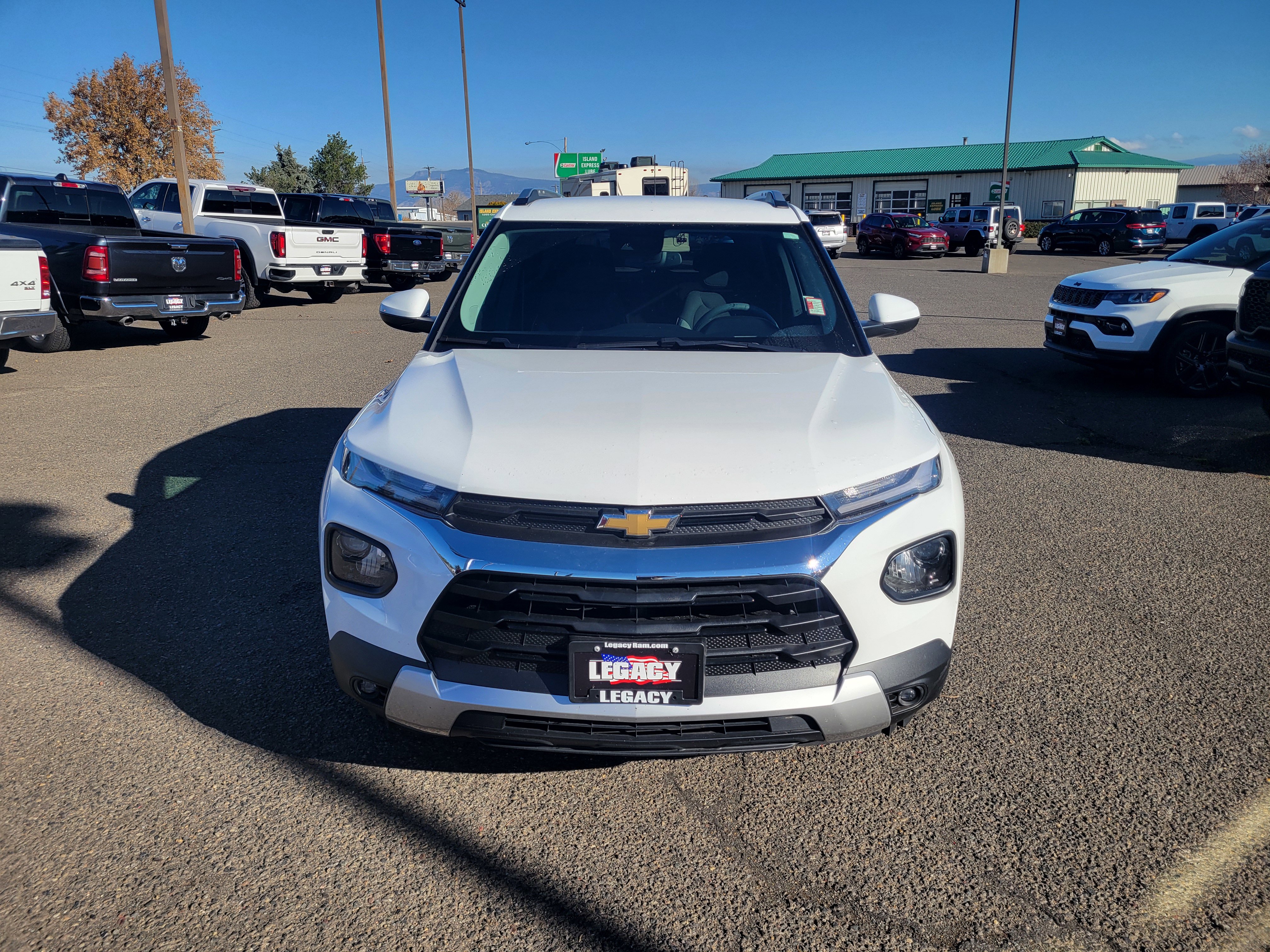 Used 2023 Chevrolet TrailBlazer LT image 16