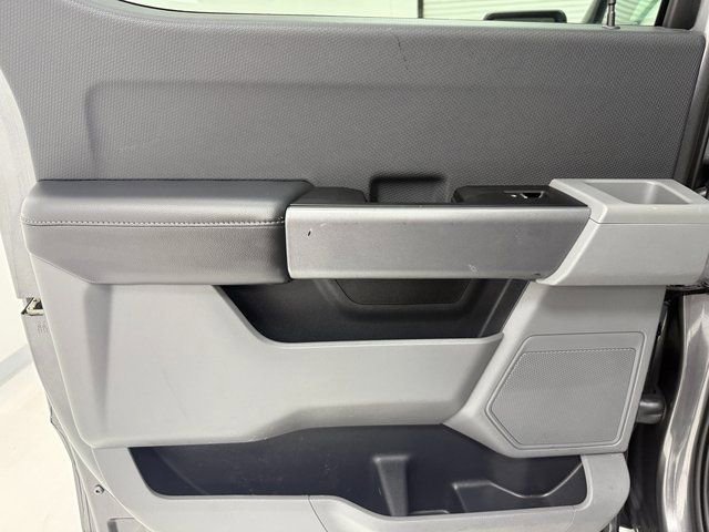 Used 2023 Ford F150 XLT w/ XTR Package image 34