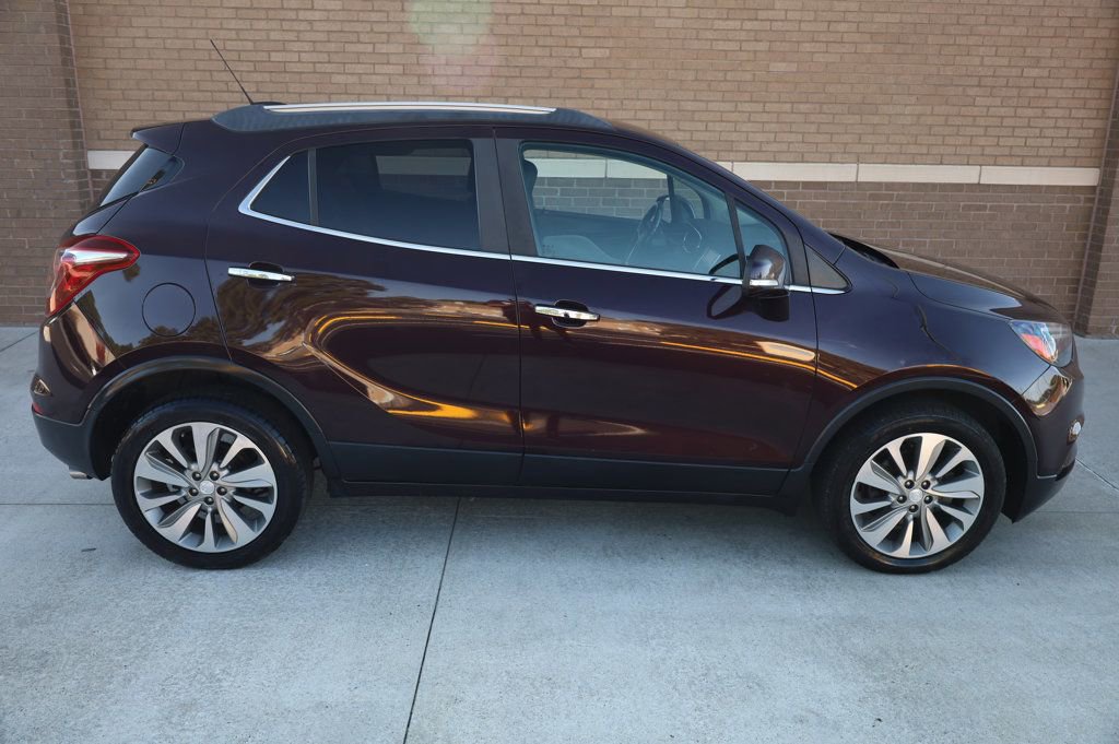 Used 2017 Buick Encore Preferred image 4