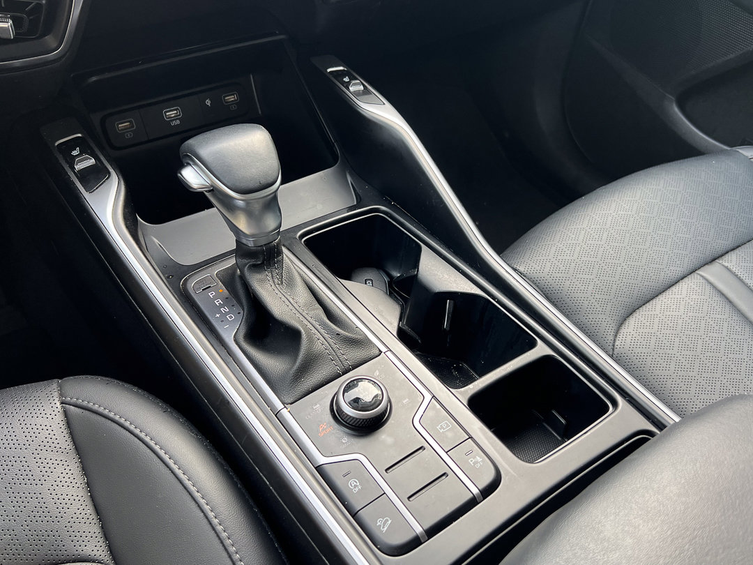 Used 2023 Kia Sorento S image 26